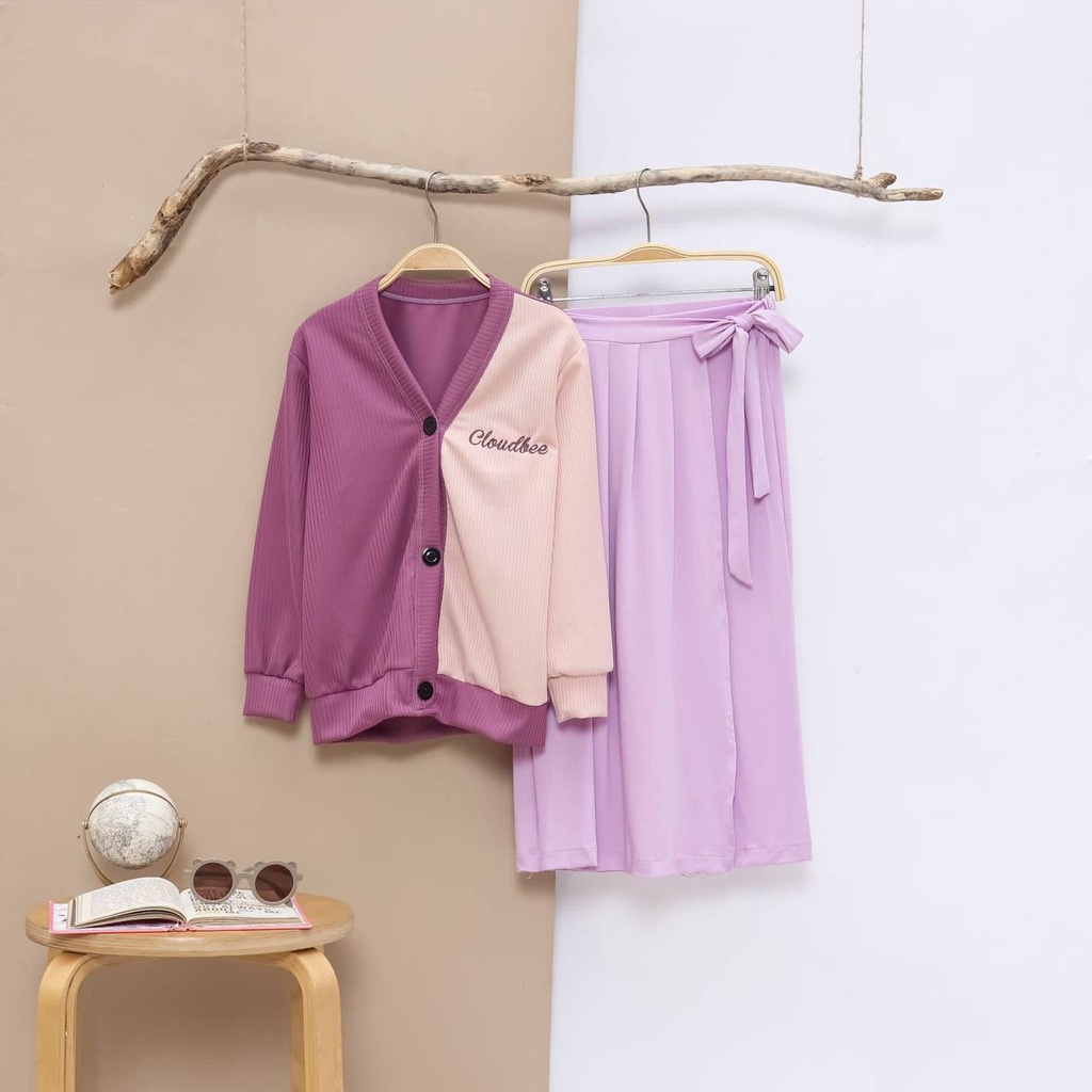 CLOUDBEE CARDY &amp; CULOTTES Free Tshirt