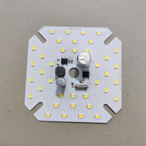 LED PCB 40W Putih Terang Mesin Lampu T Bulb 40 watt AC 220 - 240 V