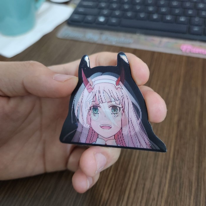 

STIKER 3D MOTION LENTICULAR ANIME - DK0269 - Zero Two