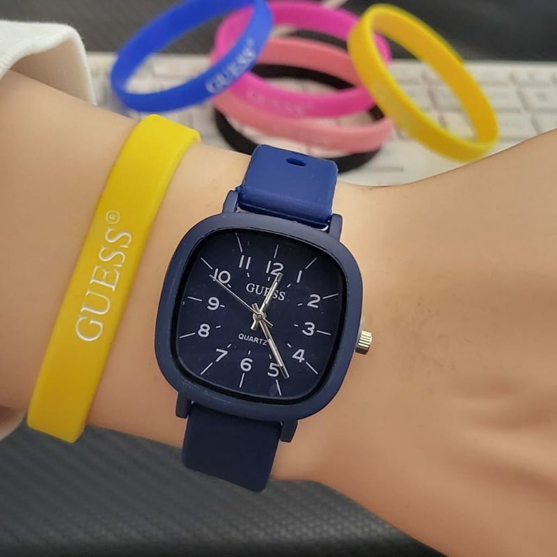 Jam Tangan Guess Rubber Free Gelang Fashion Bisa Bayar Ditempat