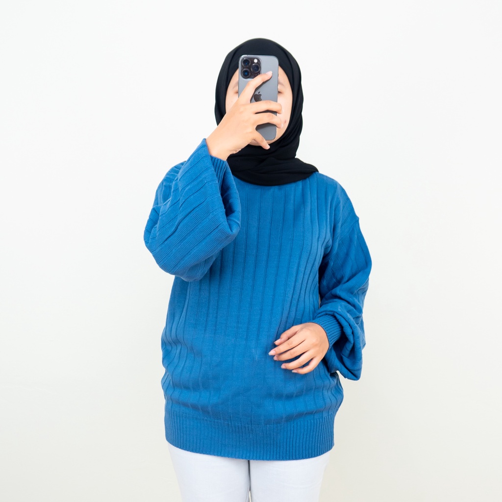 Dena Sweater Rajut Wanita Turttleneck Lengan Puffy