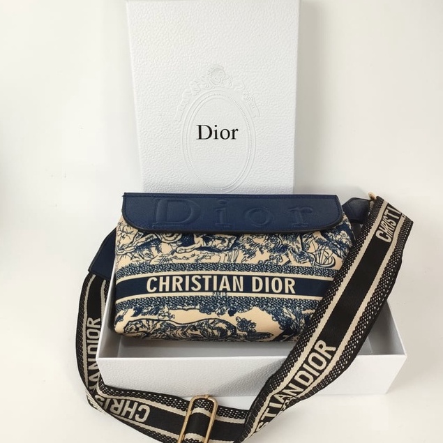 sling bag wanita tas selempang wanita crossbody bag shoulder bag wanita tas wanita terbaru tas slingbag wanita tas import wanita hand bag wanita tas kondangan wanita elegan import clutch wanita pesta tas wanita kekinian