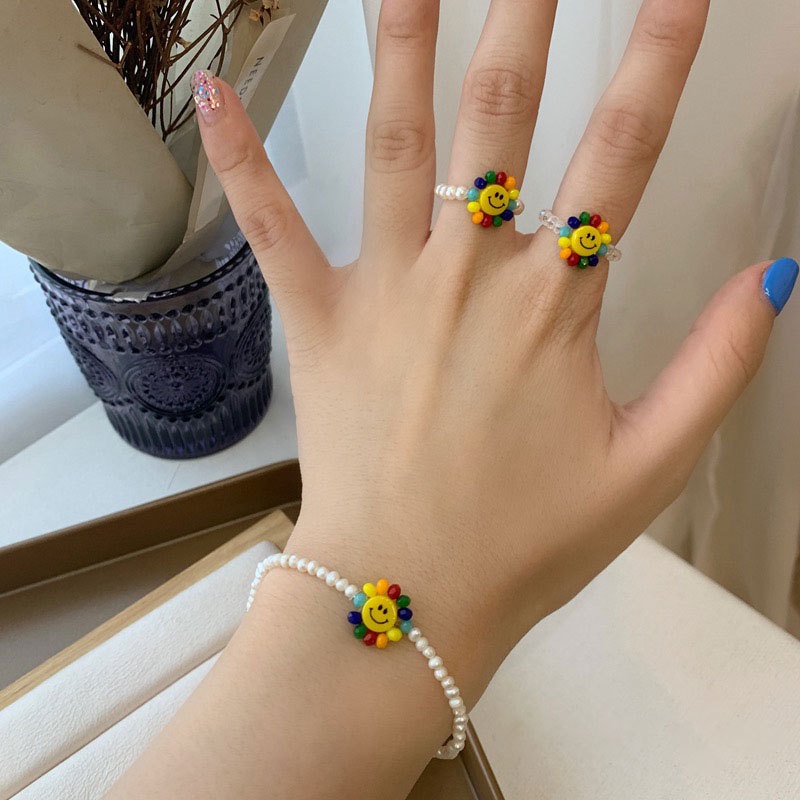 Gelang Tangan Elastis Motif Bunga Matahari / Smiley Hias Kristal / Mutiara Warna-Warni Untuk Wanita