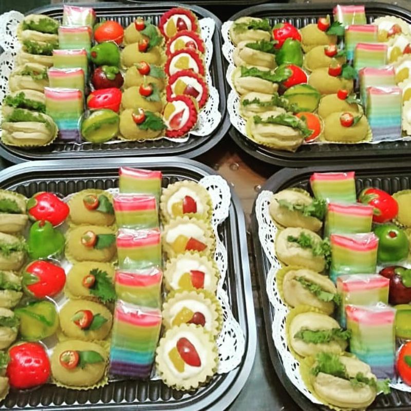 NAMPAN KECIL 1722 / isi Per 10 Pcs / Nampan Kue Basah / Nampan  Hantaran
