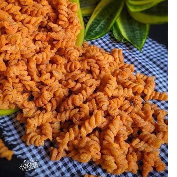 

LANGSUNG BELI ❀ MAKARONI SPIRAL PEDAS 1KG'