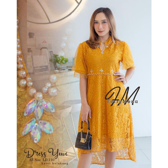 KEBAYA MODERN // KEBAYA ORIGINAL // DRESS YUVI // BAHAN BRUKAT KOMBINASI PAYET MIX TILLE DOT // By Ferry Mena