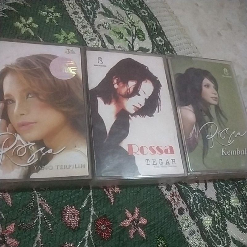 Kaset pita Rossa