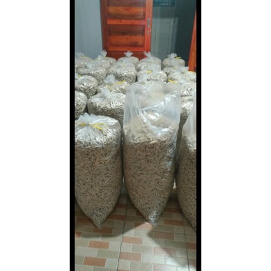 

basreng stik viral pedas daun jeruk 1 karung isi 20 kg / basreng stik bandung aneka rasa