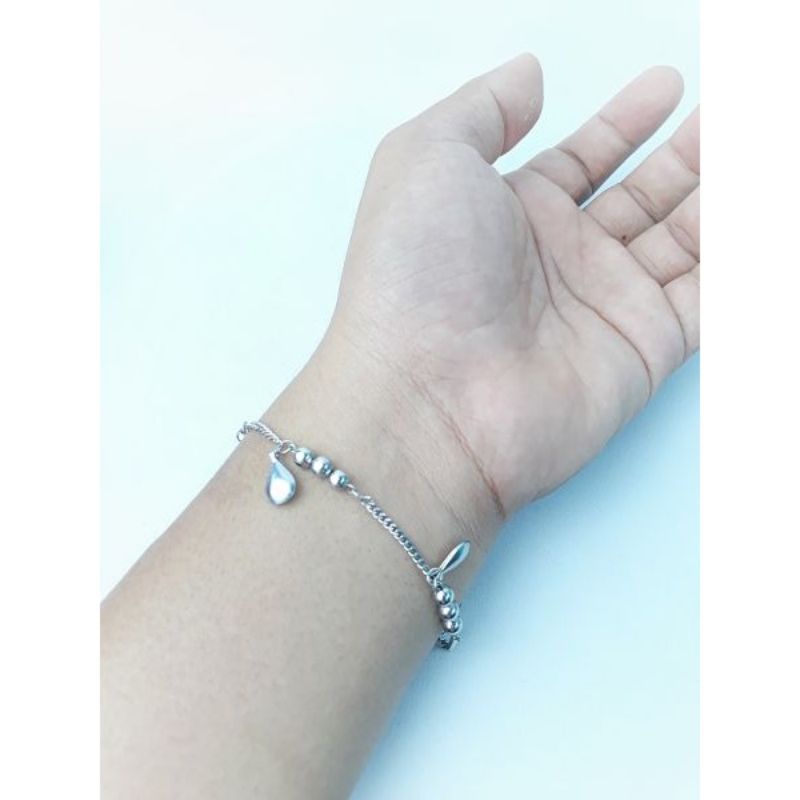 Gelang wanita baja putih