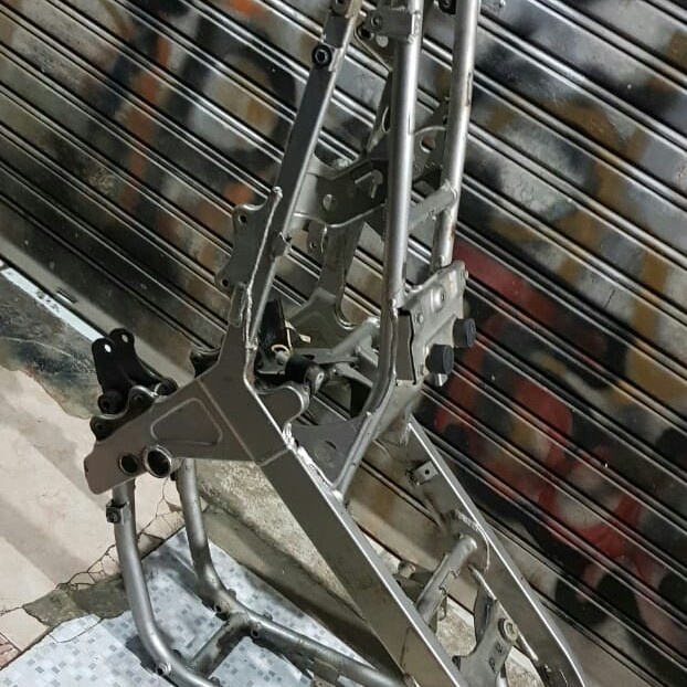 {ElvinaStore} rangka kawasaki ninja r original Limited