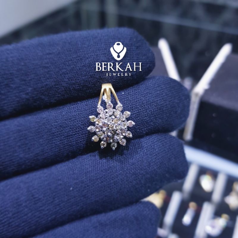 Liontin emas berlian asli natural diamond