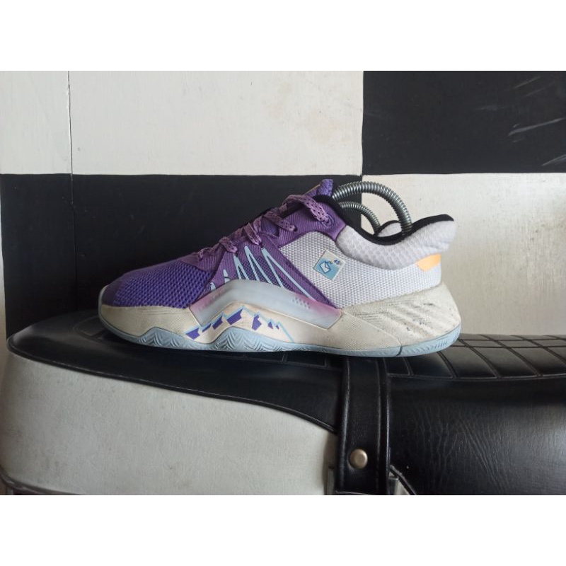 Adidas Don Issue 1 Mailman