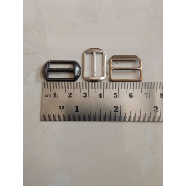 Aksesoris Topi rel topi ring besi Topi gesper cakop setelan pengait belakang topi