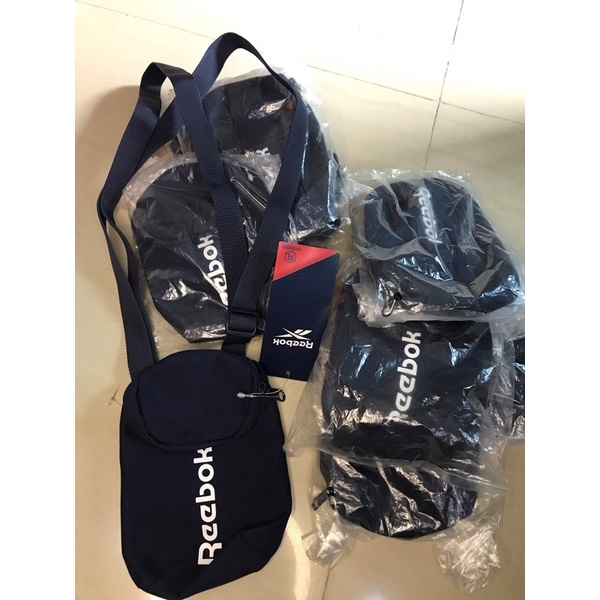 TAS REEBOK