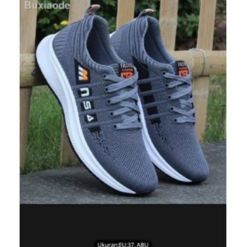 YO. SNEKERS PRIA DAN WANITA DEWASA / PENGIRIMAN BANDA ACEH