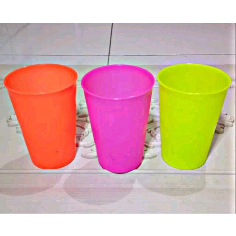 GELAS PLASTIK ANAK CANGKIR PLASTIK APEL WARNA WARNI SOUVENIR