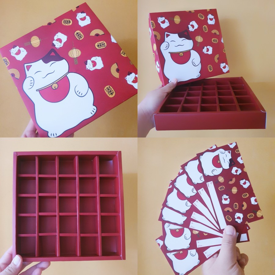 

5 Pcs Kardus Imlek Box Nastar Clasic Sekat 25 Motif Lucky Cat Packaging Kotak Coklat Size 21x21x3 cm