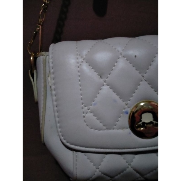tas simple putih elegan mewah kondangan kekinian