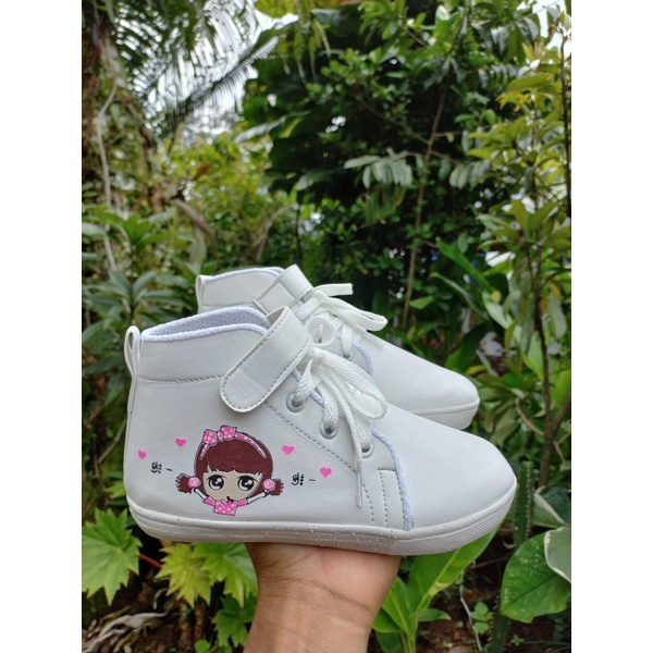 Sepatu Anak Perempuan Terbaru Boots happy