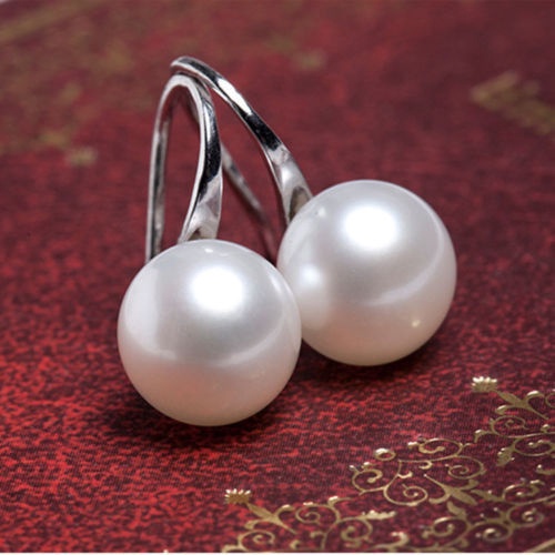 Anting Stud Bentuk Bulat Aksen Mutiara Gaya Elegan Untuk Wanita