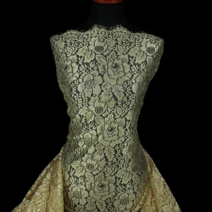 Brokat Perancis Exclusive Motif Bunga Mawar (Kuning Gold) (Alta Moda)*