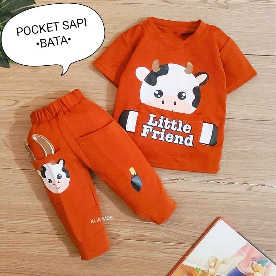 Setelan Anak Laki - Laki / Baju Bayi Cowok usia 3 bulan - 3 tahun Lengan Pendek Dan Celana Panjang Ada Kantong Motif Little Giraffe