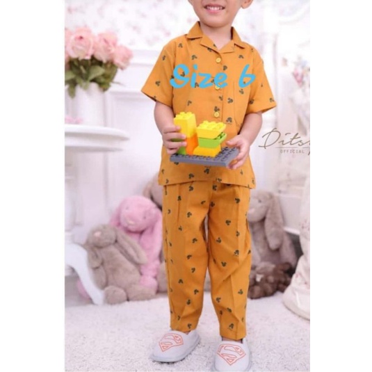 Ditsy oktober 2022 Little short mickey pajamas size 6