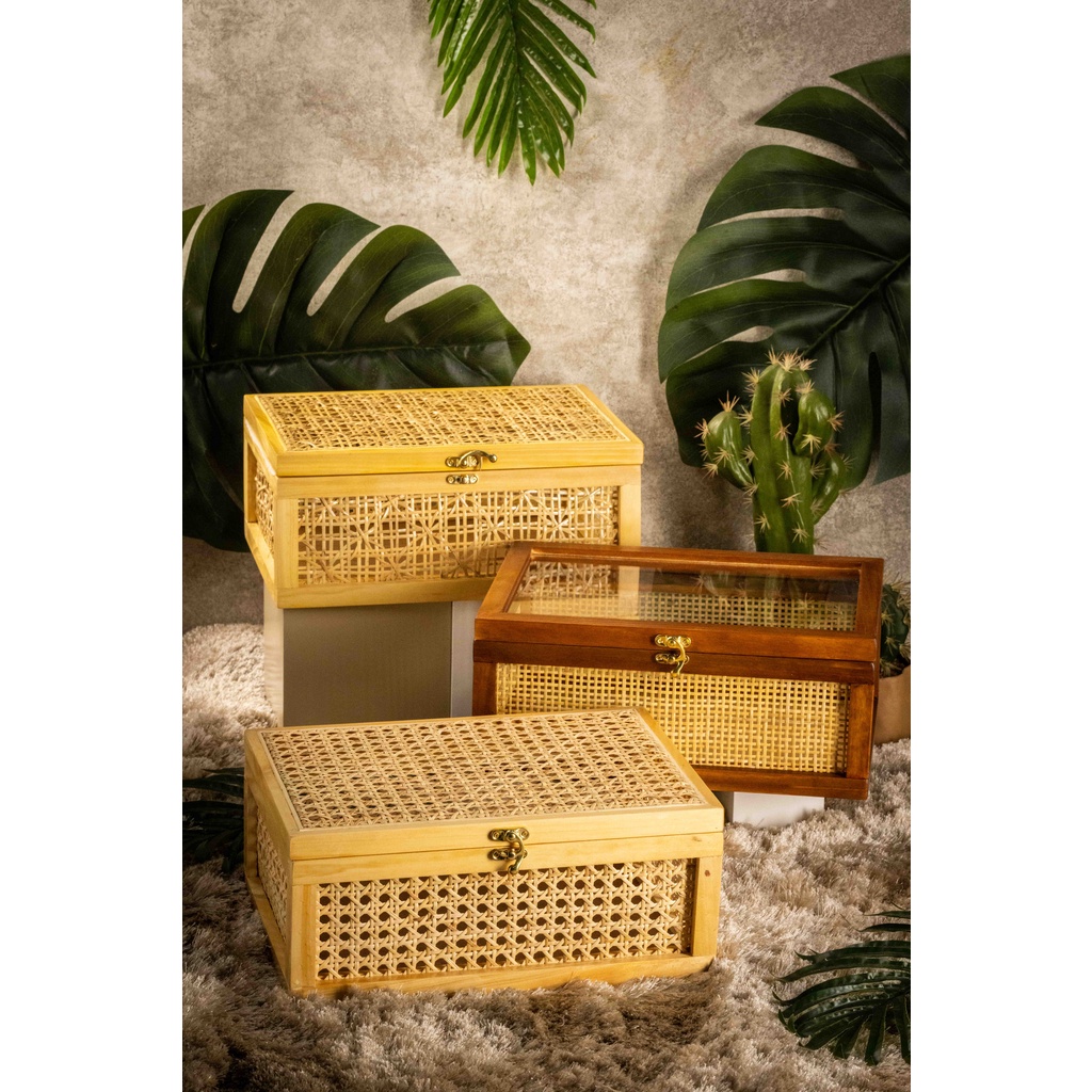 BOX WEBBING/BOX HAMPERS/BOX SESERAHAN/BOX KAYU/BOX BAMBU/BOX ACRYLIC