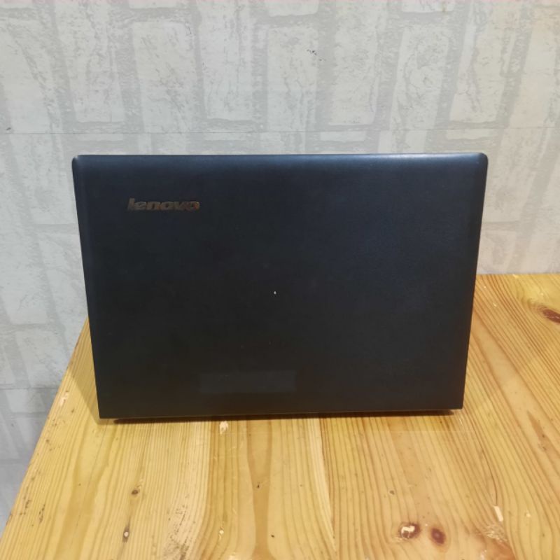 Laptop Lenovo G40 Amd A8 vga Amd Radeon R5 Graphic Ram 4GB HDD 500GB Windows 10 Layar 14 inc Full aplikasi siap pakai