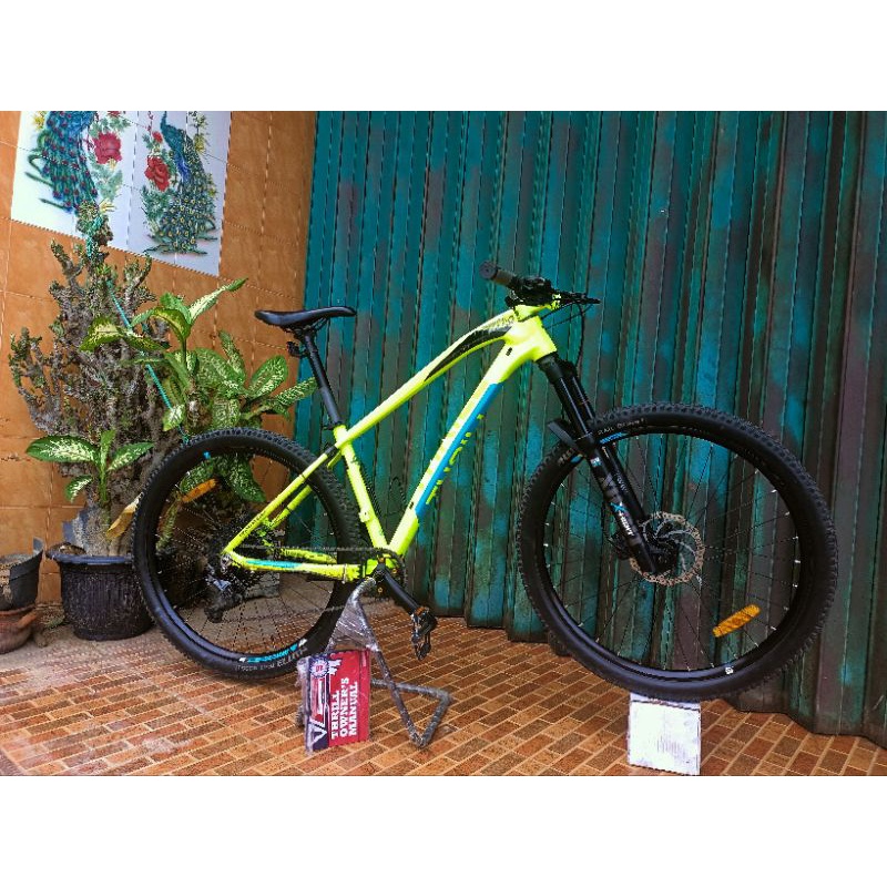 Thrill ravage 4 2021 size M 27.5