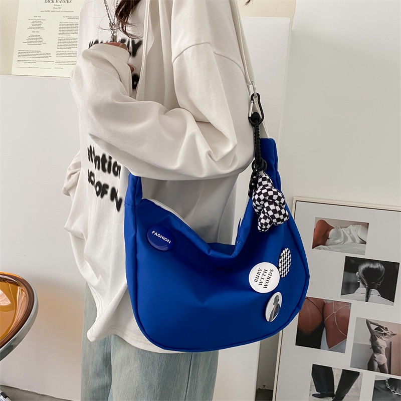 ℗▦⊕Klein Blue Harajuku Jepang Sederhana dan Serbaguna Tas Bahu Ulzzang Versi Korea Ins Messenger Bag Wanita Dumpling Bag Tide