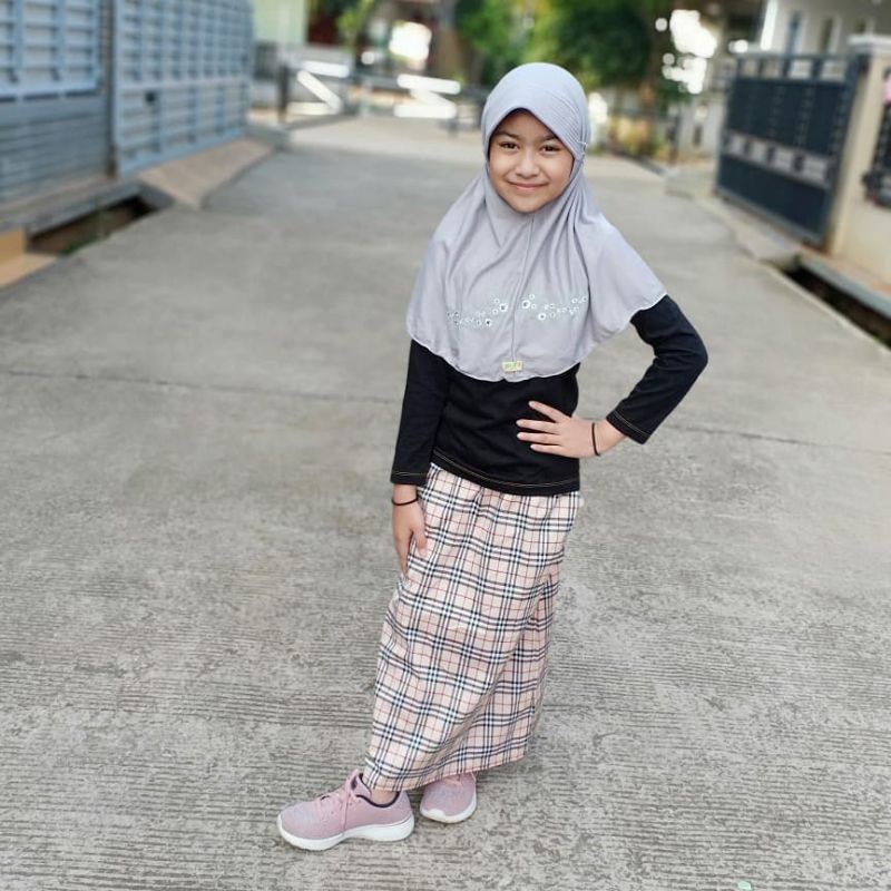 Rok Anak Delima Collection