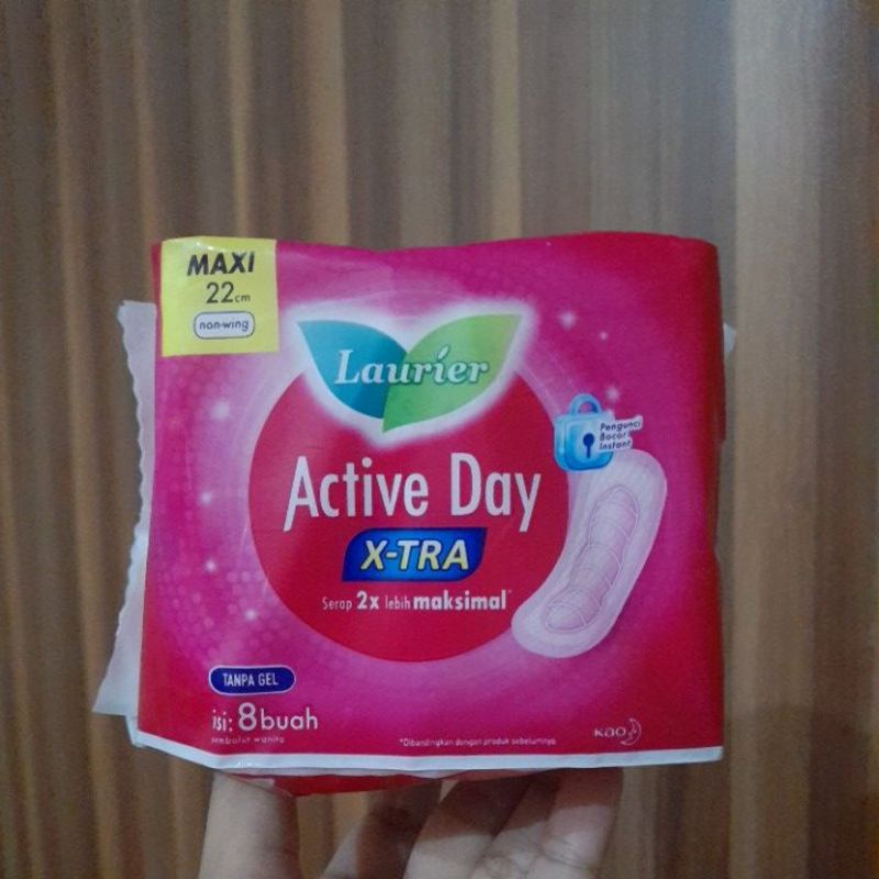 Pembalut Wanita Laurier Active Day Pink Isi 8 Tanpa Sayap Non Wing Softex Siang