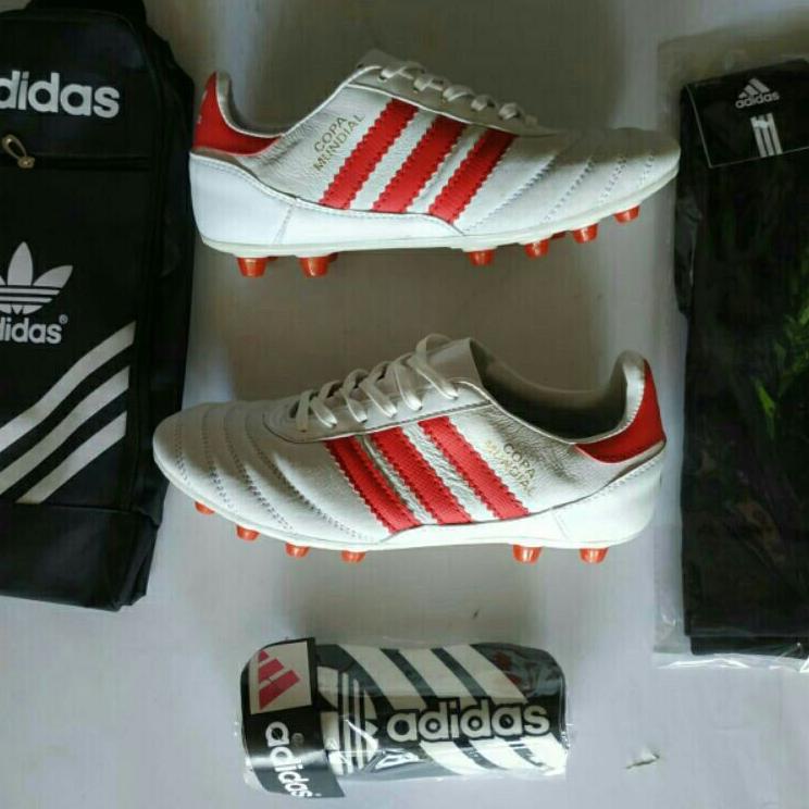 KOMPLIT SEPATU BOLA KULIT ASLI ORIGINAL 100% SEPATU BOLA SPECS ‑ BW.18Oc22ž