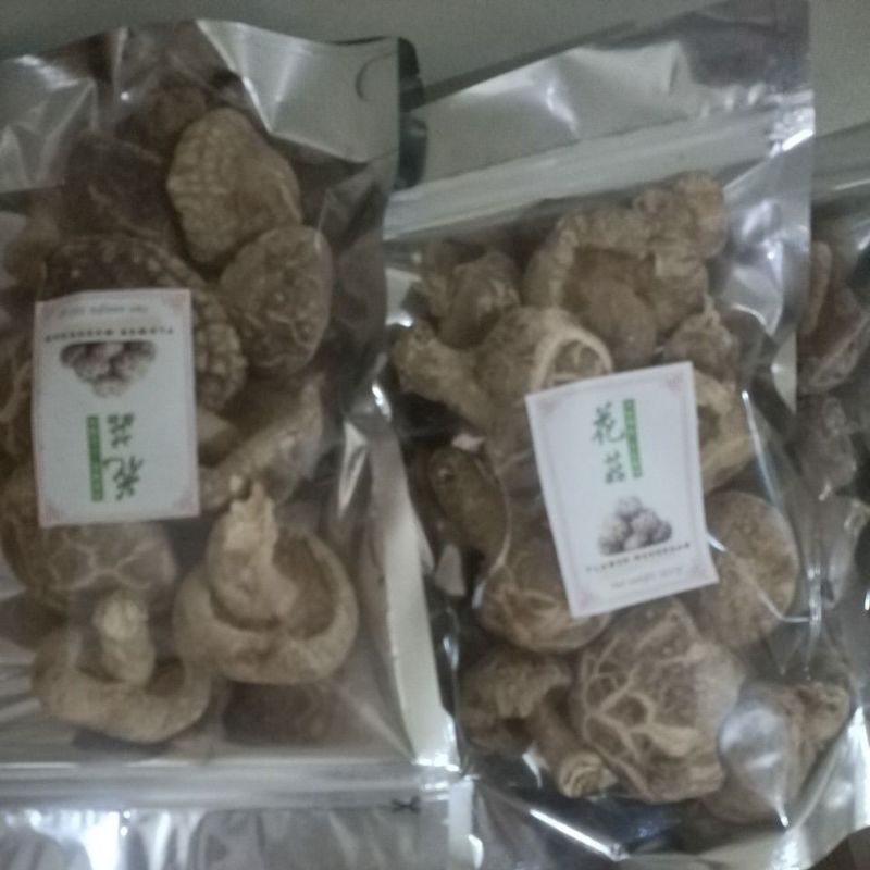 

jamur Hua Gu ( flower mushroom) 150 gr