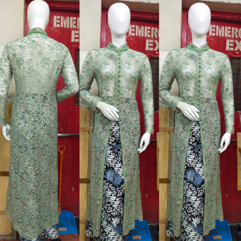 kebaya akad nikah ada Payet sematakai satu set rok)