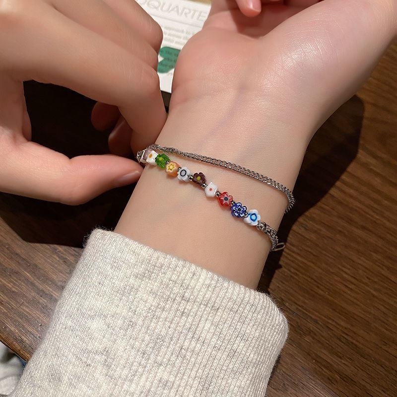 Roselife Gelang Tangan Rantai Silver Wanita Desain Bunga Resin Pelangi layer Ganda Gaya Korea