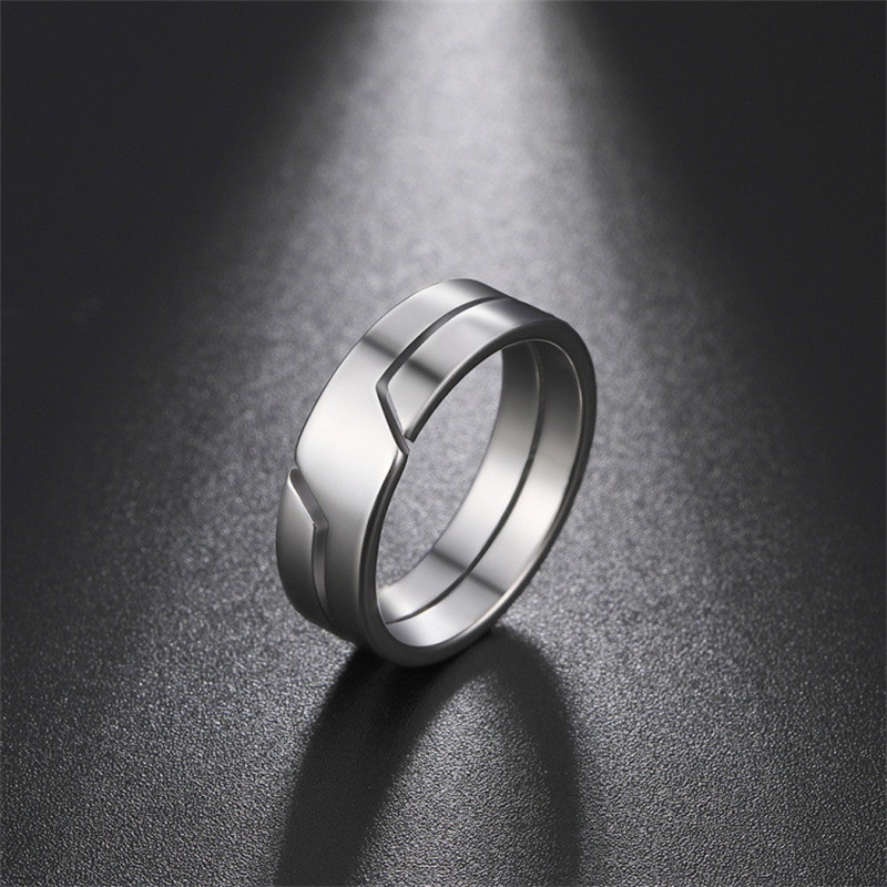 Cincin Bentuk Geometris Bahan Stainless Steel Untuk Pria Dan Wanita