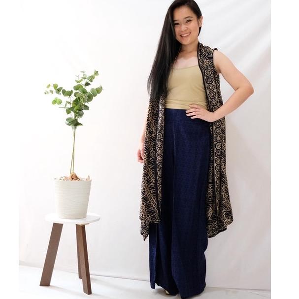 [KODE Z8434] ATASAN BATIK OUTER BATIK LENGAN BUNTUNG WANITA BATIK VISCOSE BATIK HITAM MODERN PARANG 