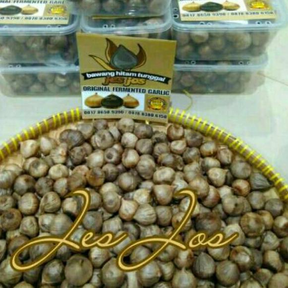 

PROMO HARI INI Bawang Hitam Tunggal / Black Garlic Tunggal 250 Gram serbuuu !