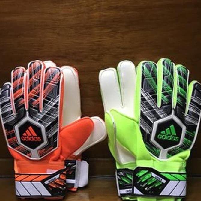 Sarung tangan bola kiper Anak Tulang Adidas Bagus