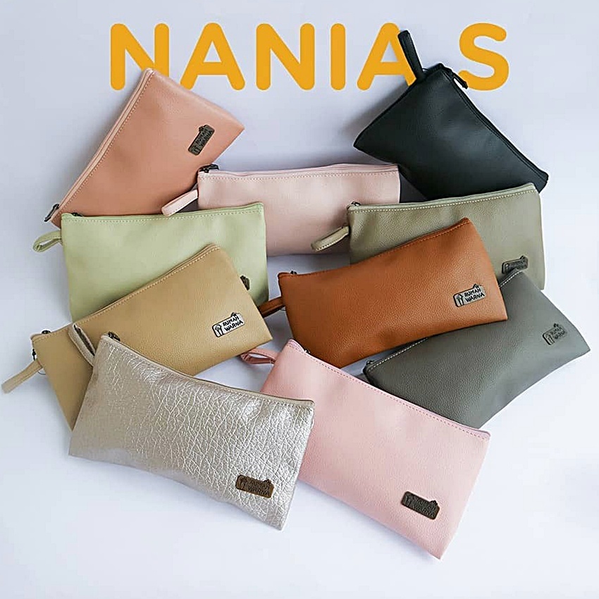 

Rumah Warna stationery Dompet Pouch Tempat Pensil Size 23 x 13 cm Nania SIze S