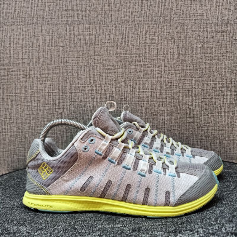 sepatu colombia outdoor