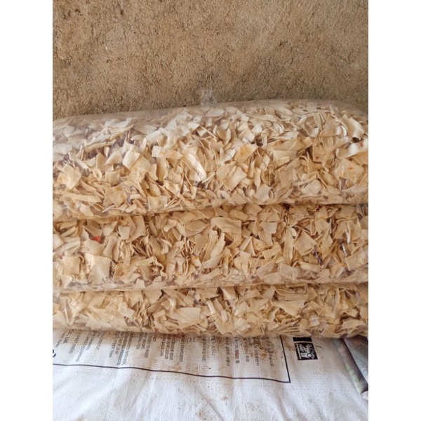 

1 kg remukan slondok putih dan merah