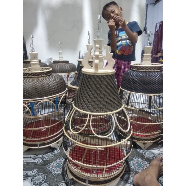 sangkar burung perkutut bahan rotan model kerucut BISA COD