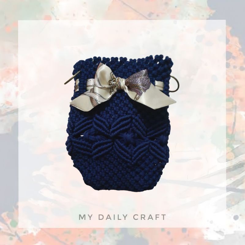 Tas selempang rajut / sling bag / tas rajut / tas anyaman makcrame / tas macrame / tas anyaman / tas