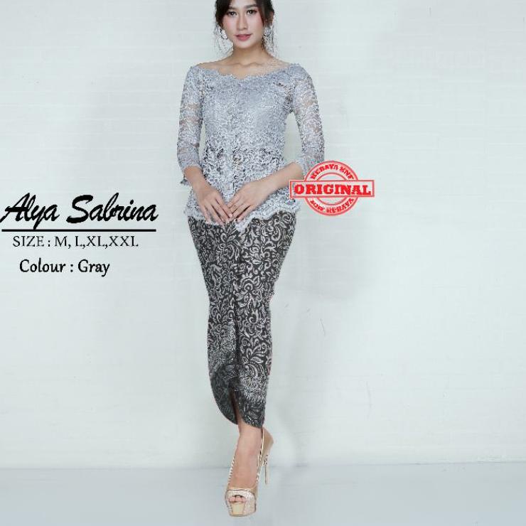 Kebaya set Alya Sabrina / Kebaya KNF / KEBAYA SABRINA / KEBAYA WISUDA