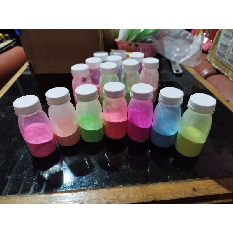 

Bubuk fosfor warna glow in the dark 10 gram