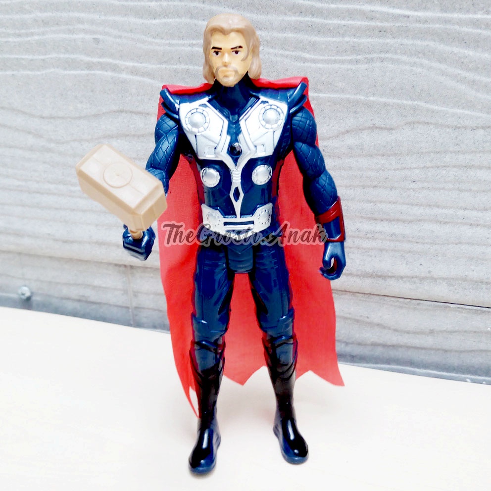 Avengers Thor Mainan Action Figure Superhero