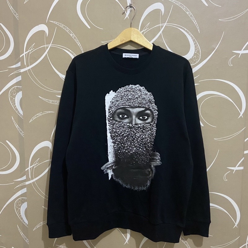 CREWNECK IH NOM UH NIT